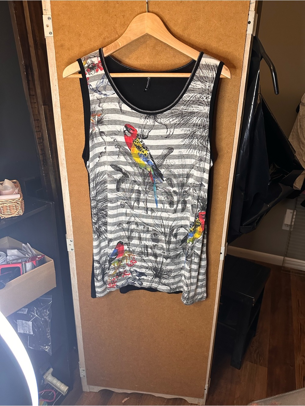 VS Collection Striped Tank Top with Colorful Parrot Print - Picture 3 of 8
